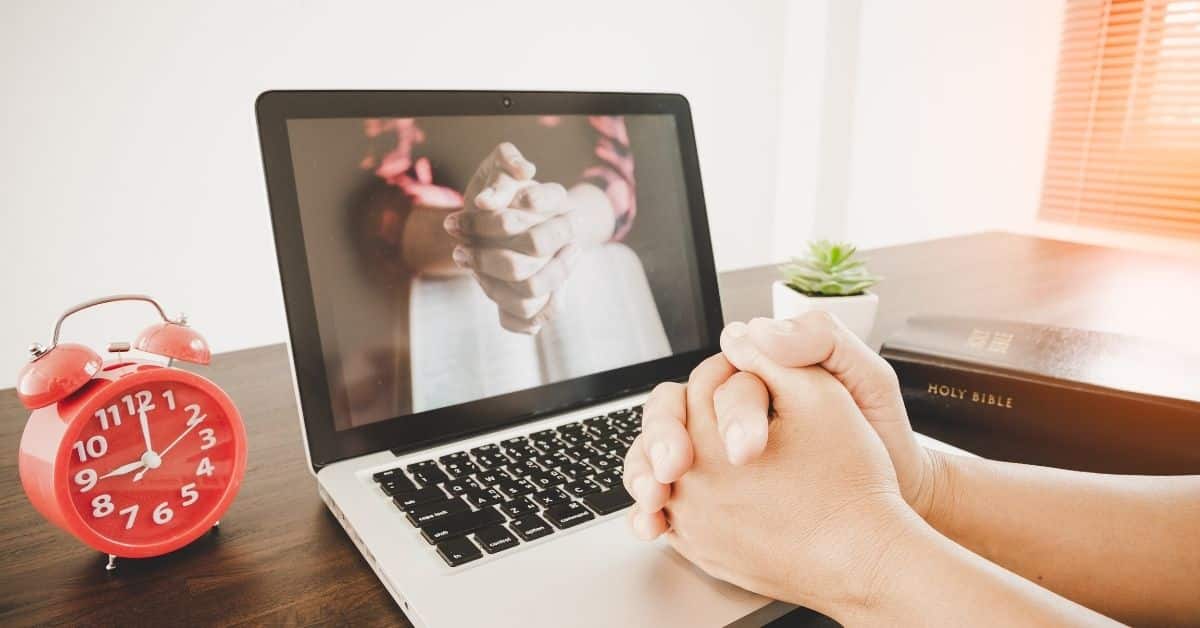 20 Best Christian Websites To Grow In Faith